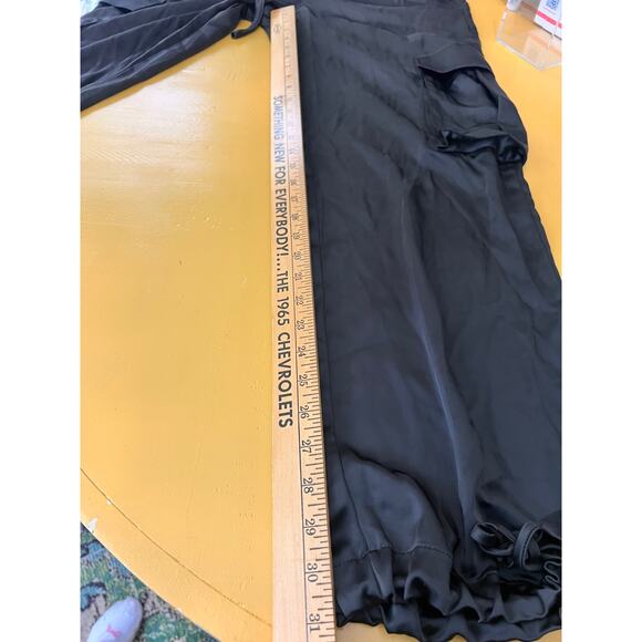 Sanctuary Eve Drawstring High Waisted Satin Cargo Pants Women's Size 26 NWT - Picture 10 of 11